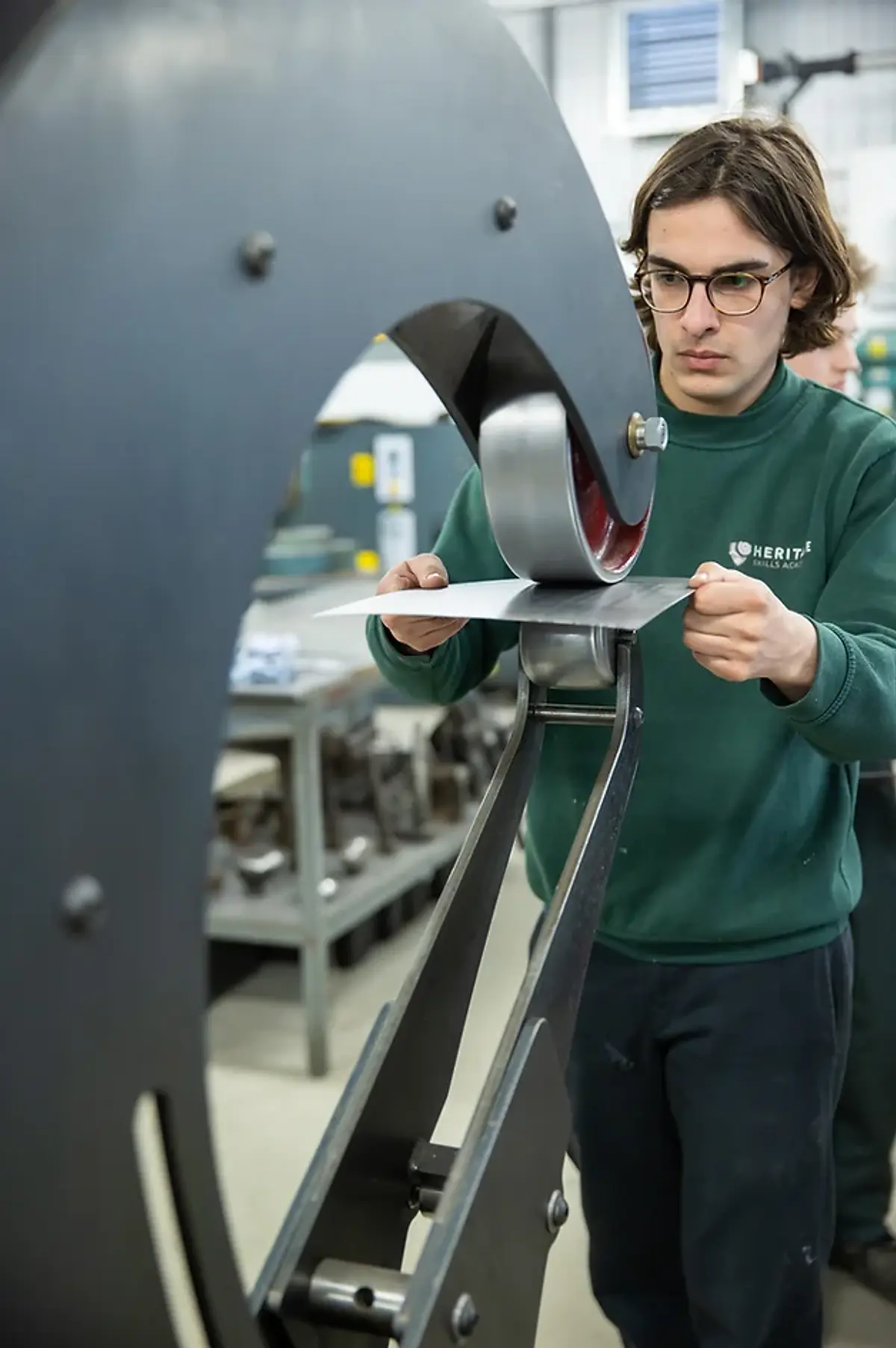 pembleton motor company and heritage skills academy learning to use an english wheel 