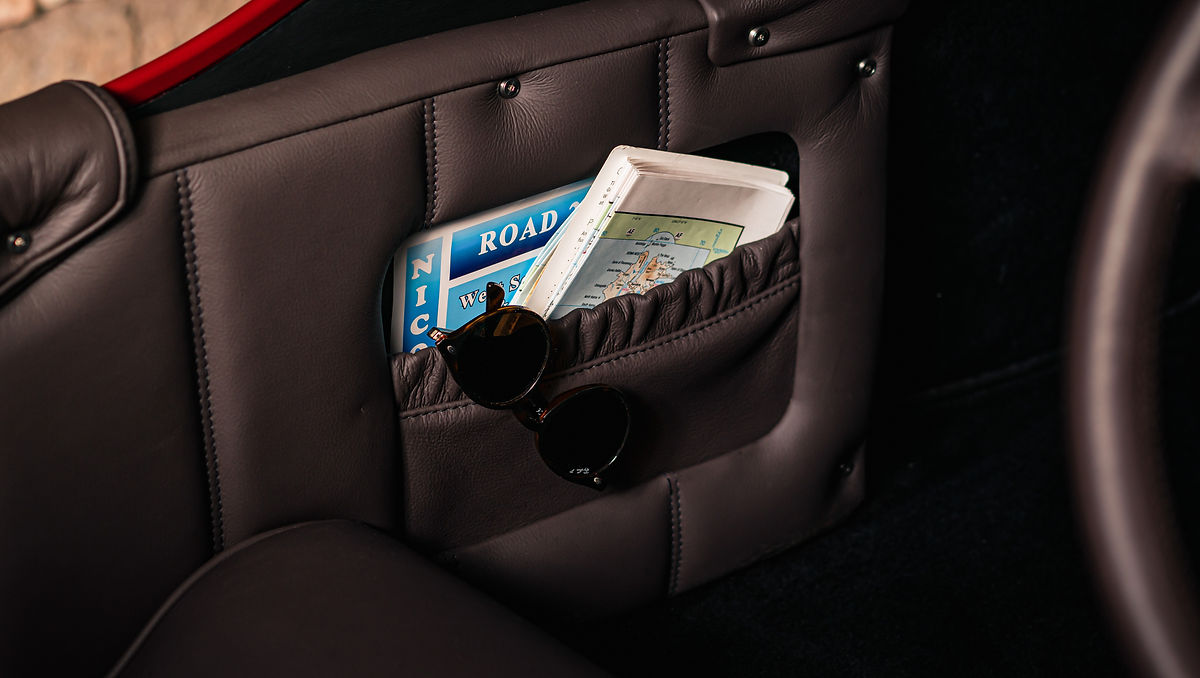 Automotive storage solution in doorcard, Pembleton